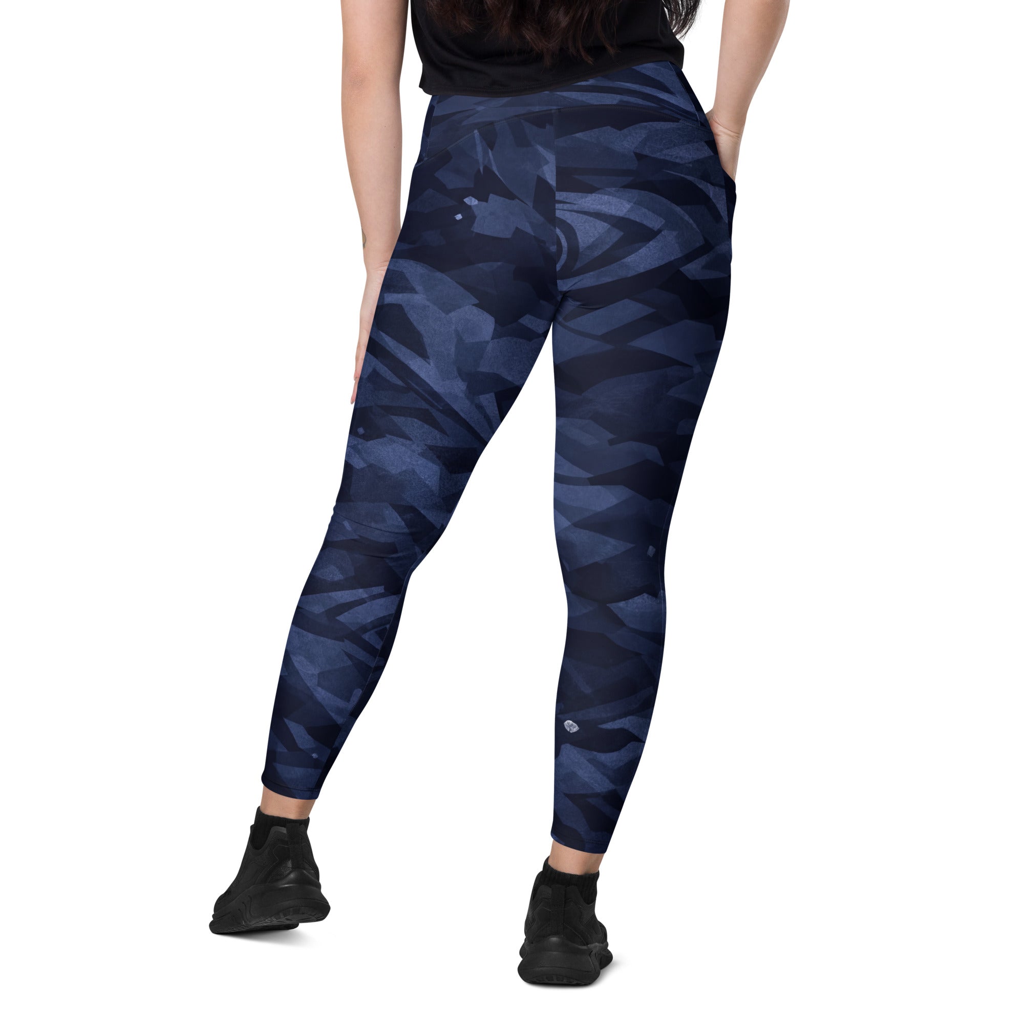MIDNIGHT NAVY LEGGINGS WITH POCKETS — SIGNATURE CAMOUFLAGE — alternate view 4 of 6