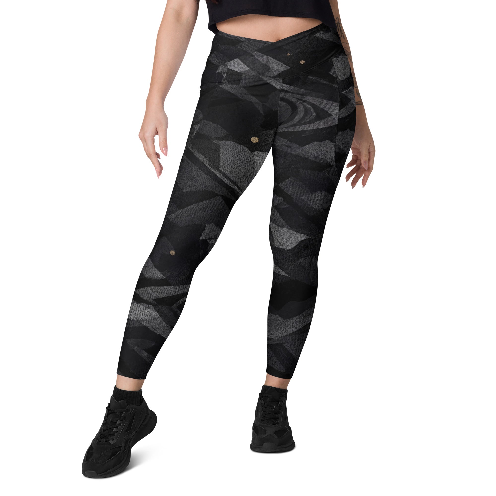 NOIR OBSIDIAN LEGGINGS WITH POCKETS — SIGNATURE CAMOUFLAGE — alternate view 1 of 6