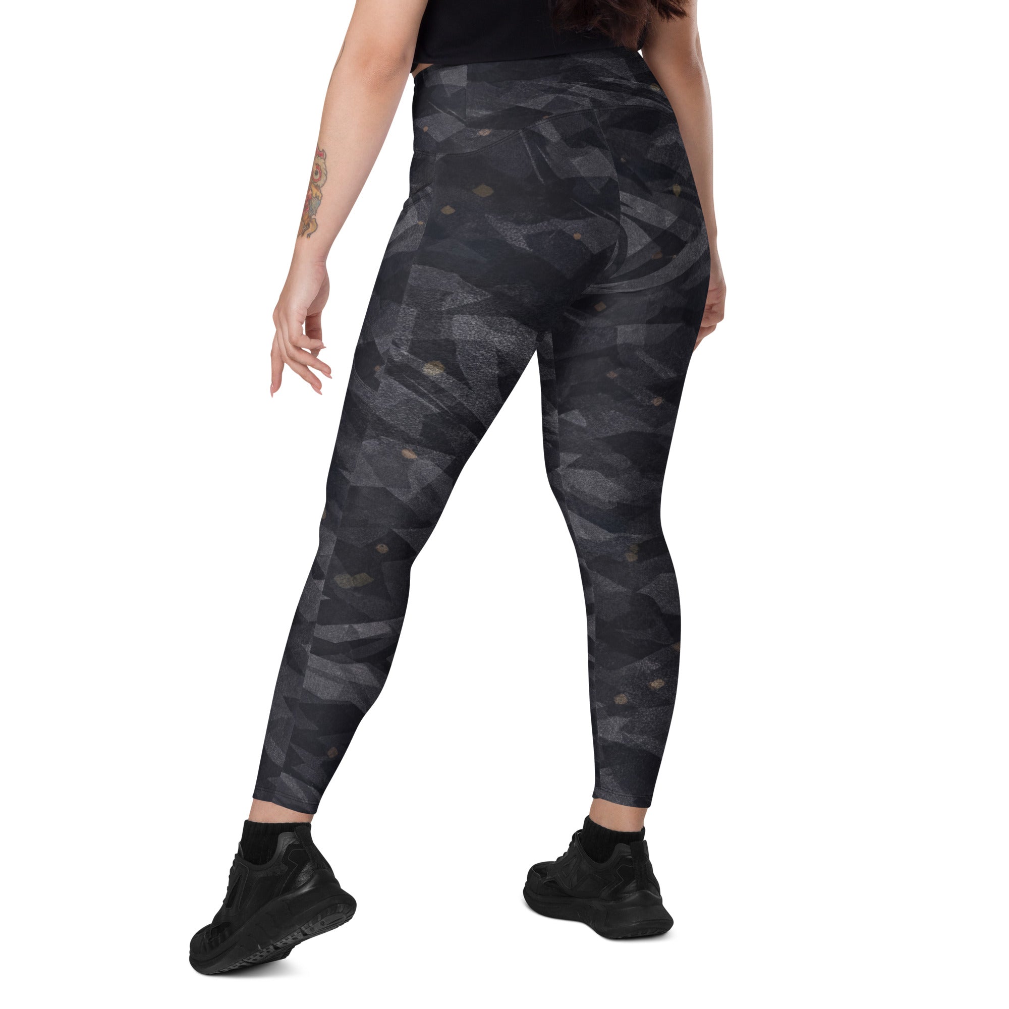 TITANIUM SMOKE LEGGINGS WITH POCKETS — SIGNATURE CAMOUFLAGE — alternate view 5 of 6